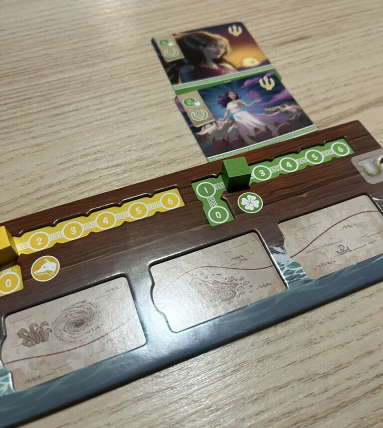 Plateau individuel Odysseus, pistes de compétences et cartes collectionnées